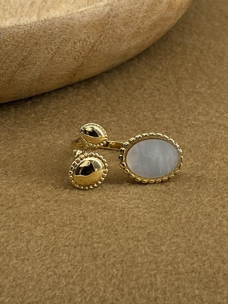 Gold Disc Ring