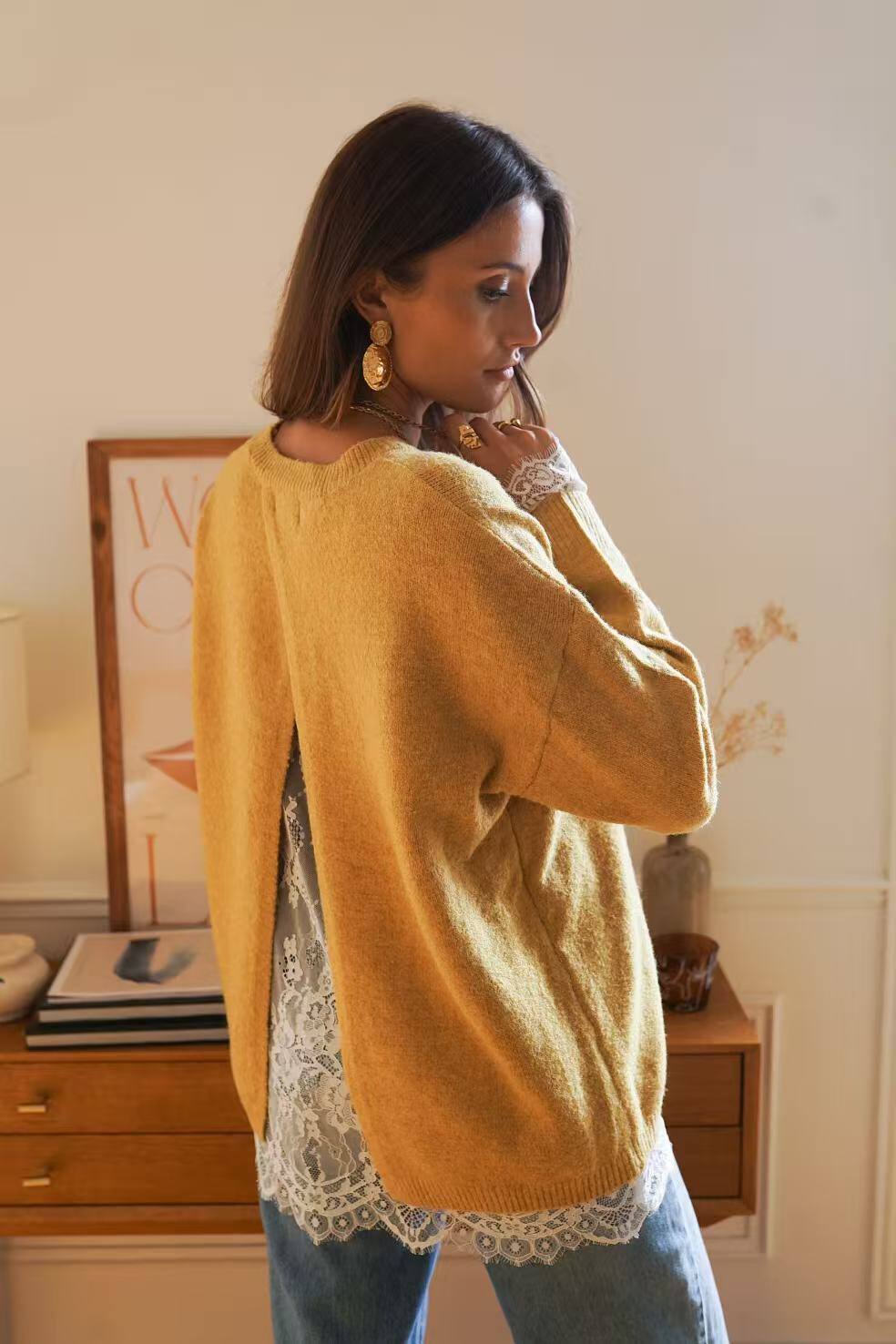 Open Back Lace sweater - Mustard