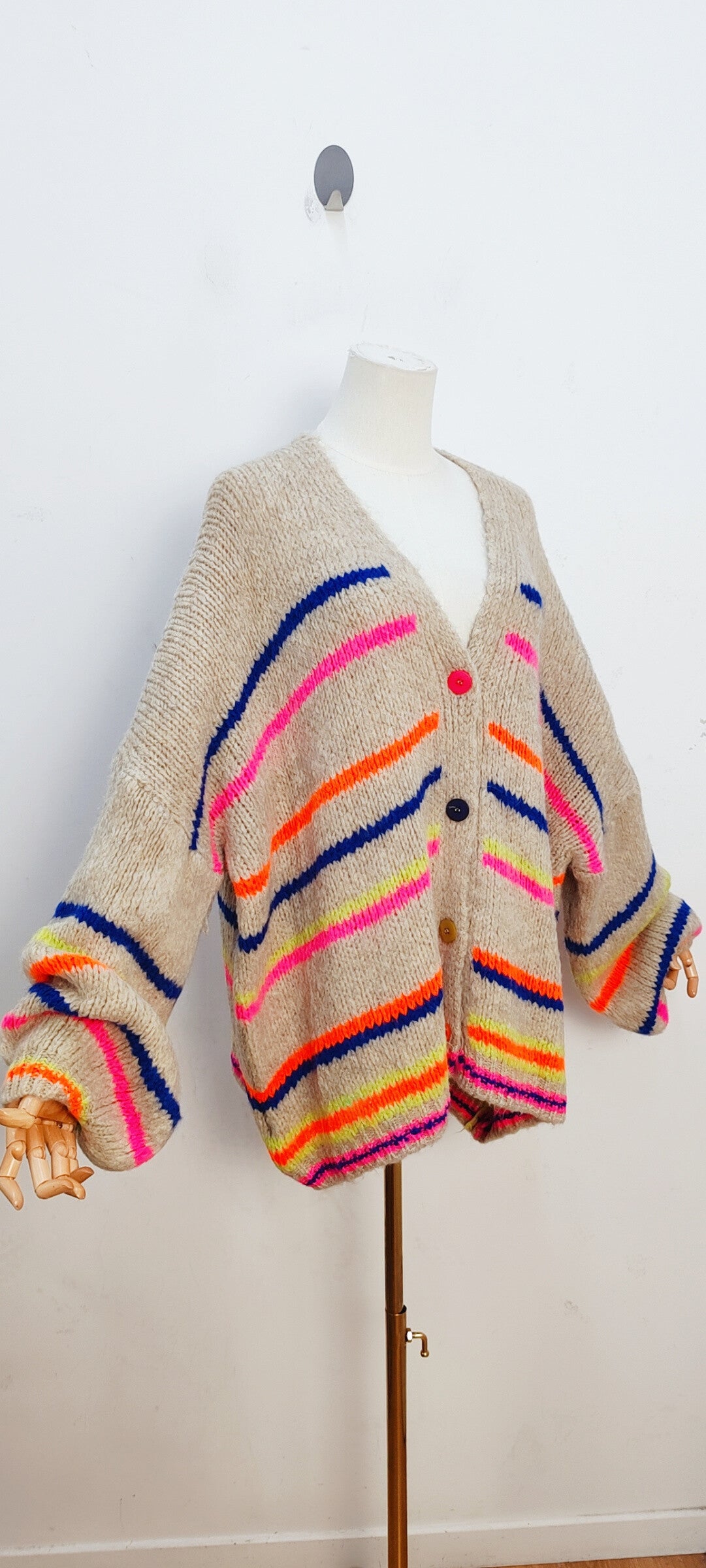 Beige rainbow striped button cardi