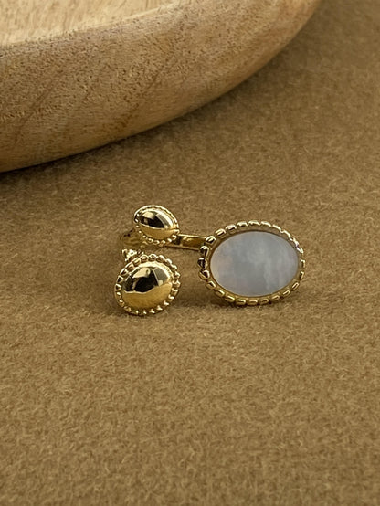 Gold Disc Ring