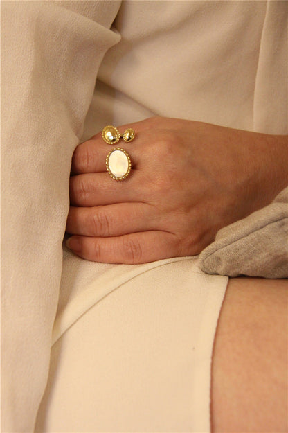 Gold Disc Ring
