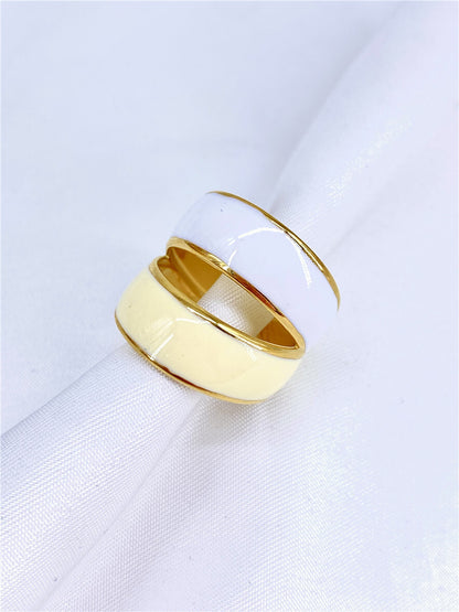 Cream/White Ring