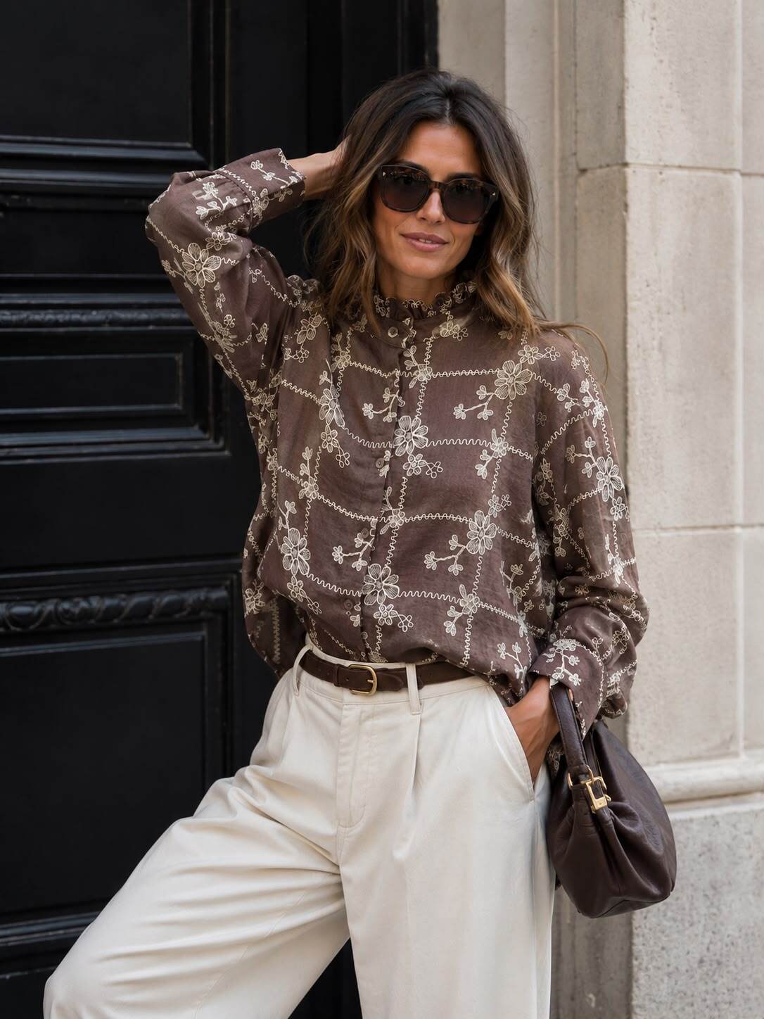 Embroideried ruffled blouse chocolate