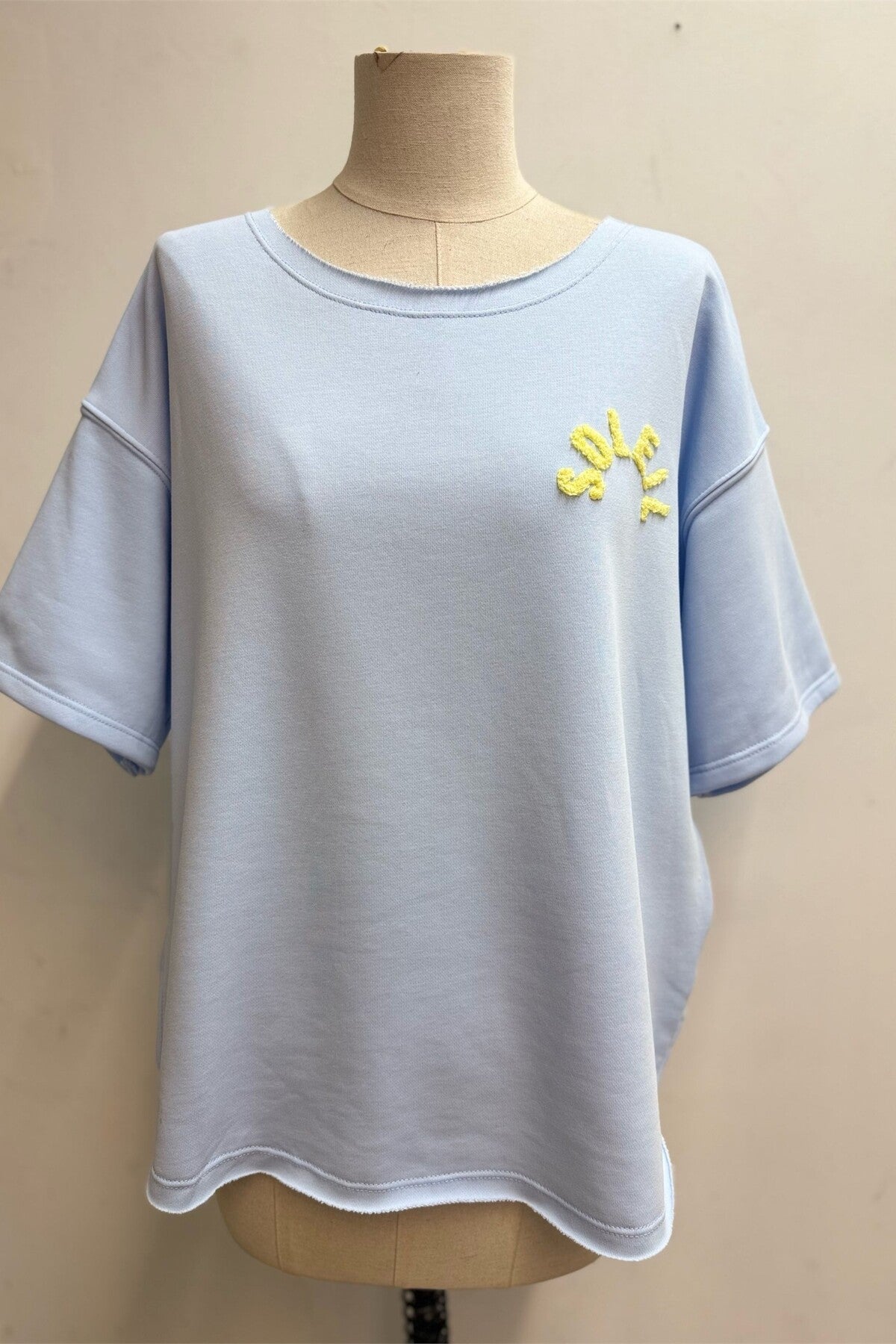Soleil light blue T