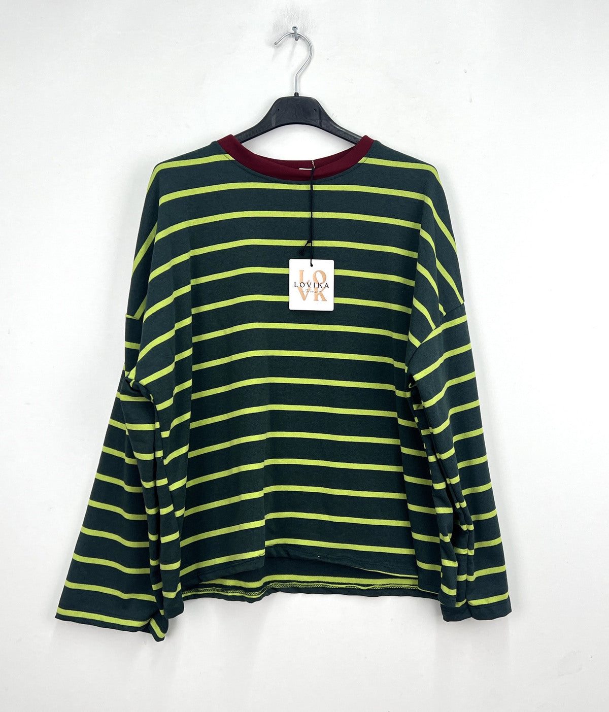 Green neon stripe T