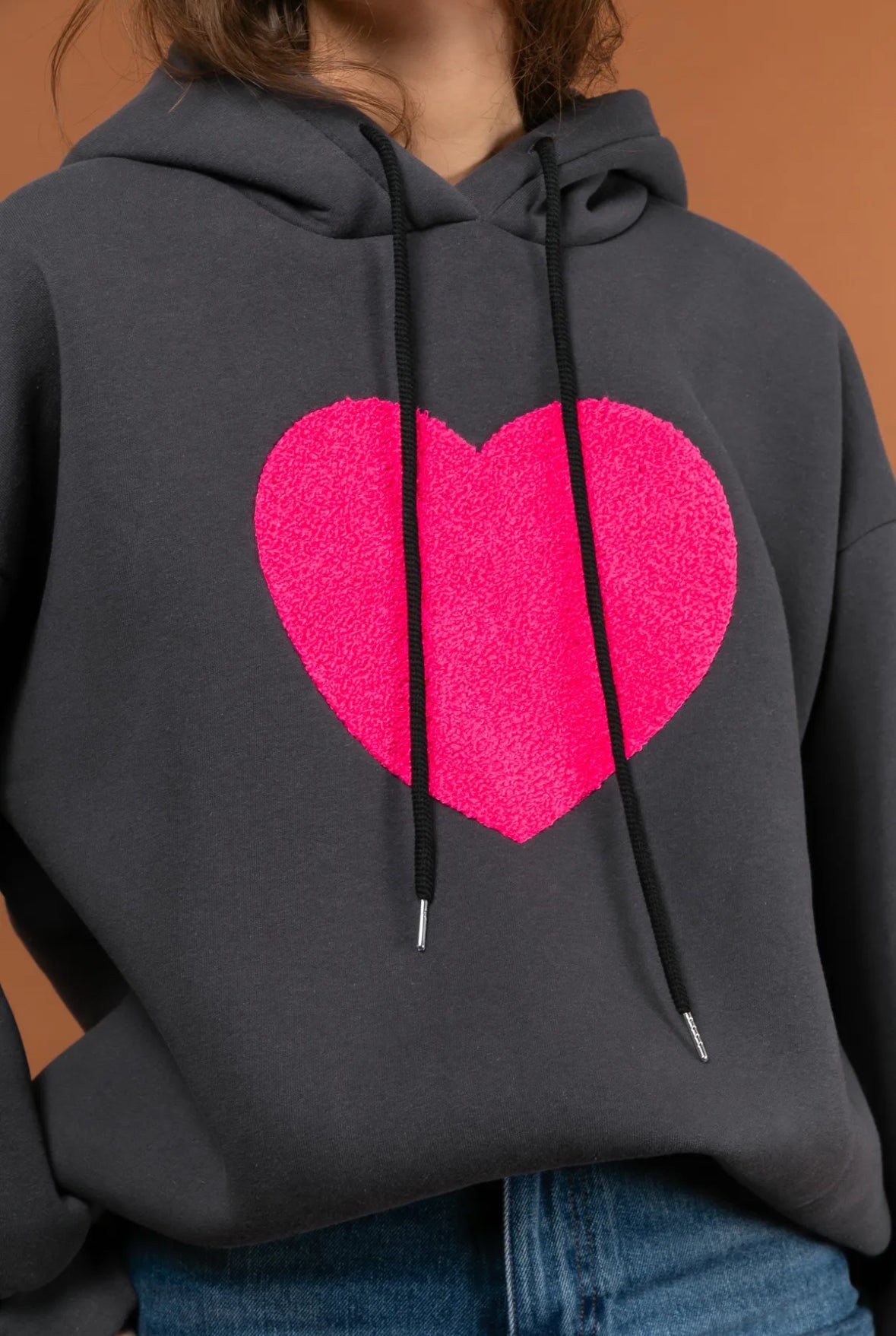 Gorgeous dark grey hoody with shocking pink heart 🩷 